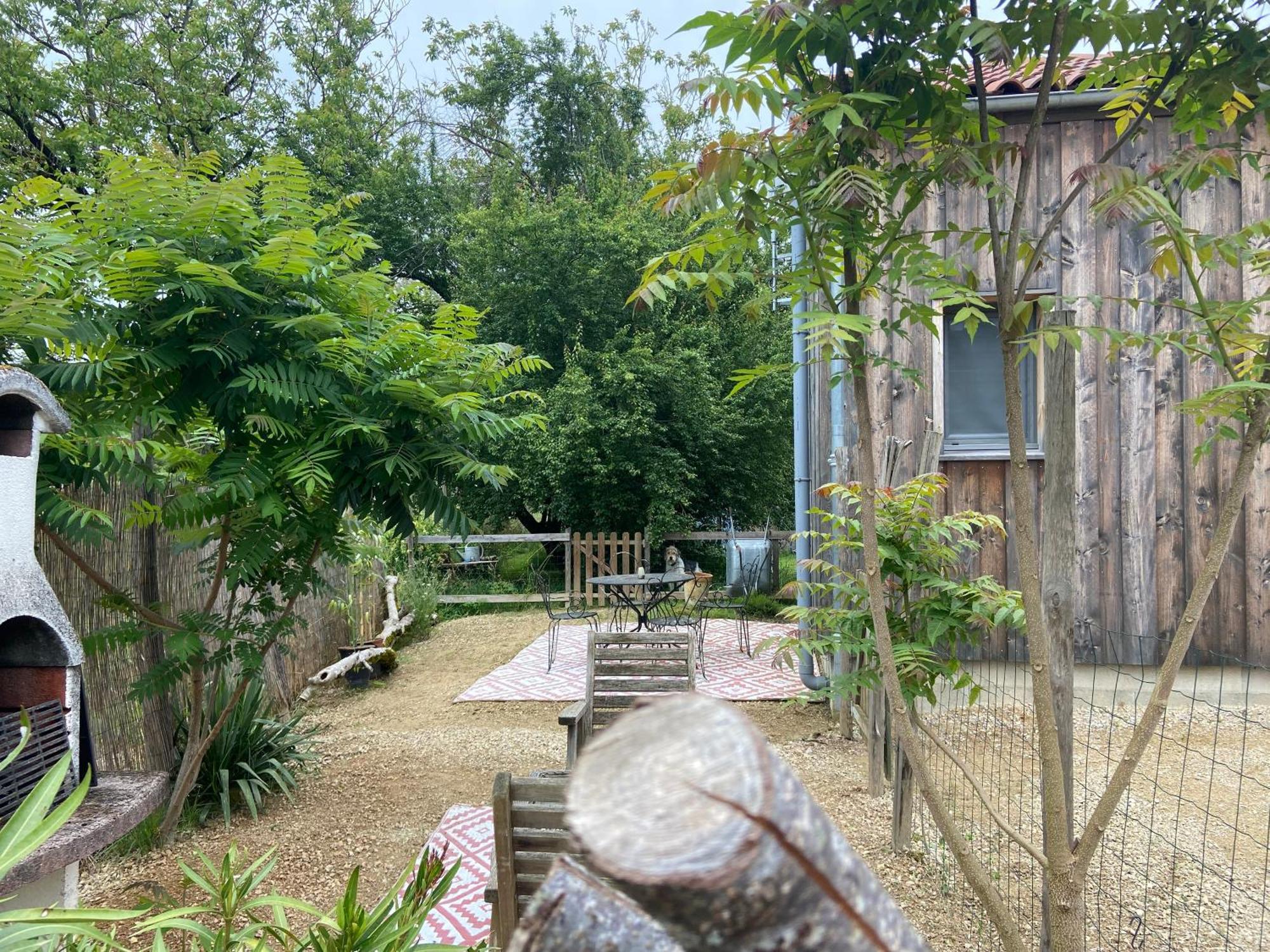 Gite Wildflower Lane Valojoulx 外观 照片